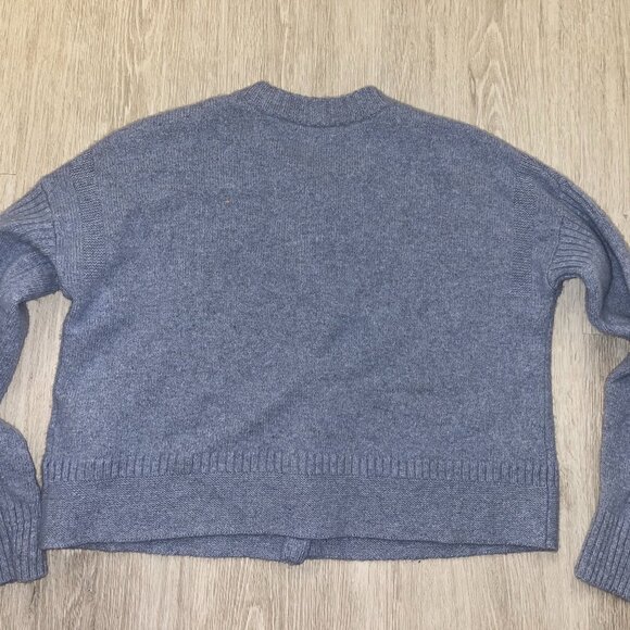 Button down cardigan sweater - Picture 4 of 5